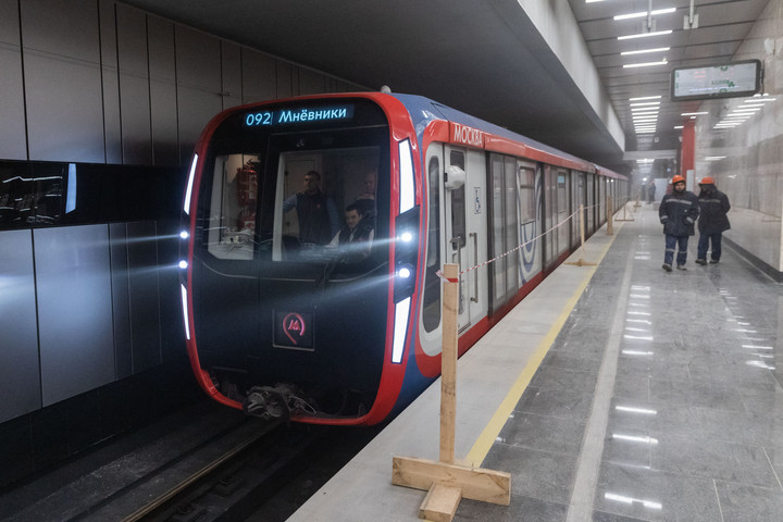 A világ legnagyobb metrógyűrűjét avatták fel Moszkvában