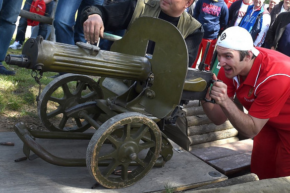 Muzeális fegyvereket is bevetnek az ukránok a fronton