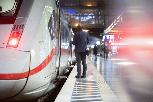 Mávinform: A németországi sztrájk már a vasárnap este Budapestről induló vonatokat is érinti