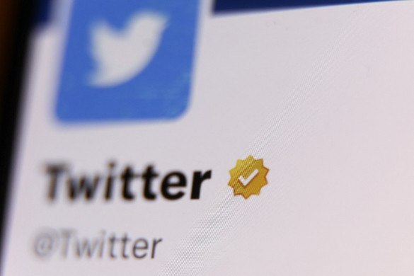 Folytatódik Hollandia csörtéje a Twitterrel a politikusok védelmében