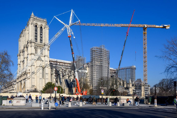 Nem készül el a Notre-Dame felújítása az olimpiáig