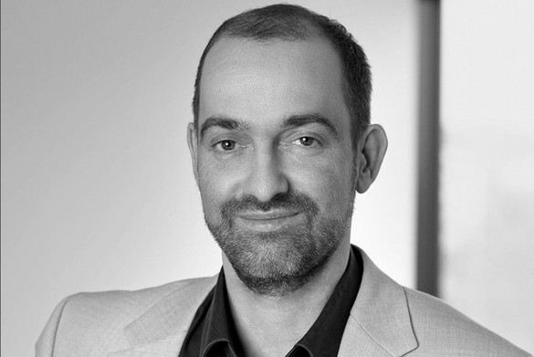 Elhunyt Schmidt Csaba