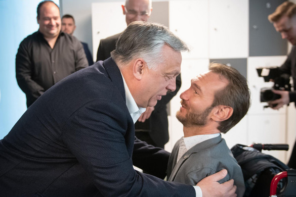 Orbán Viktor üdvözölte a Magyarországra látogató Nick Vujicicet