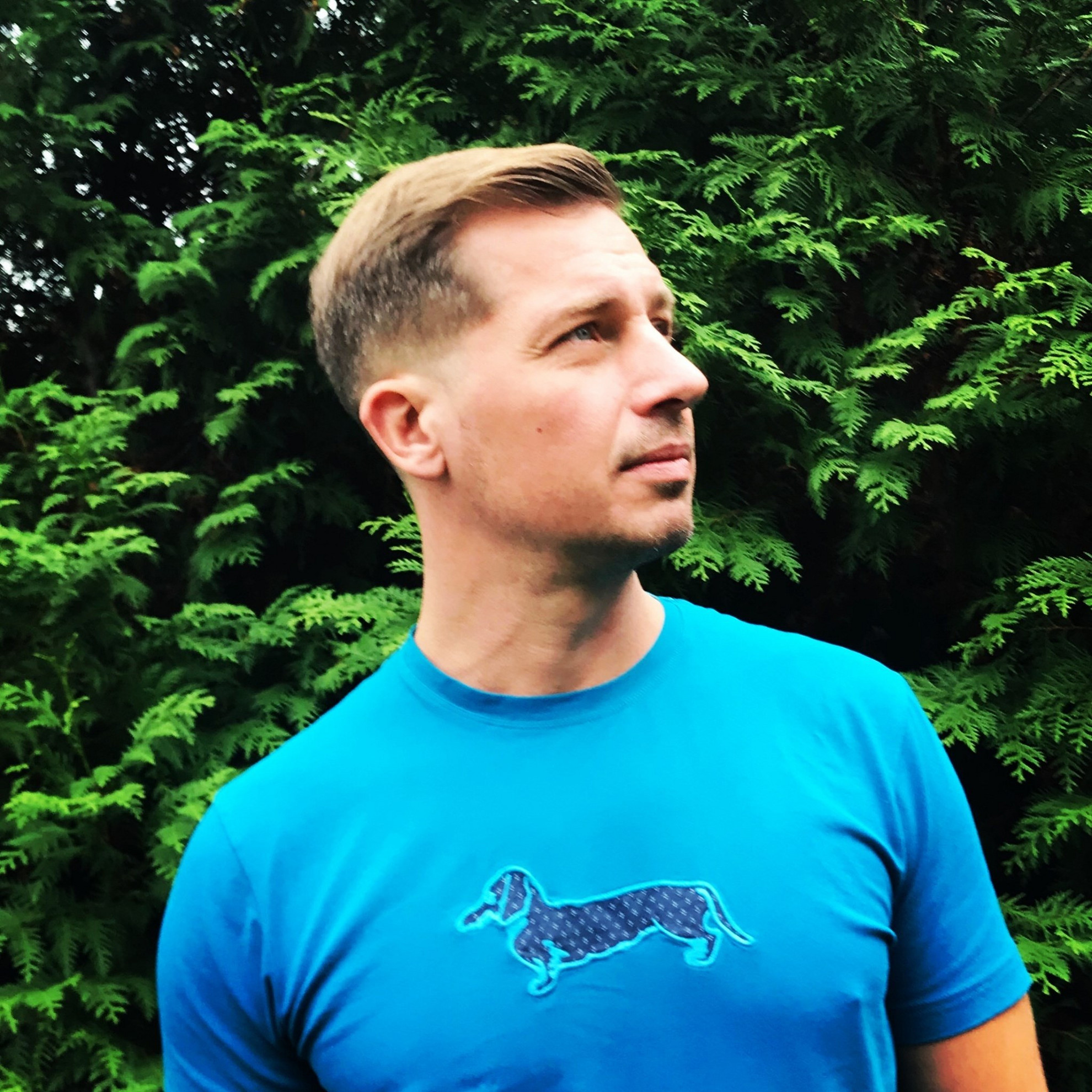 Fotó: Kertész Balázs/Facebook Kertész Balázs szerint a technológiai fejlődés is szerencsére az egyre kevesebb kibocsátás felé ösztönzi a gyártókat, továbbá a körforgásos gazdaság megteremtése hazánkban is kiemelt cél.