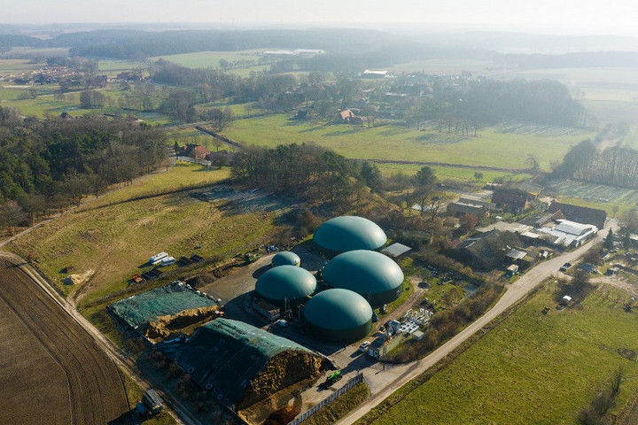 Fotó: DPA via AFP/Philipp Schulze Csaknem 18 milliárd forint a kisméretű biogázüzemek fejlesztésére a Jedlik Ányos Program keretében