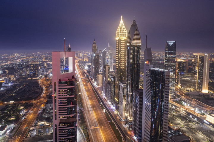 Fotó: NurPhoto via AFP/Anushka Eranga Hónapokra Dubajban rekedt egy amerikai influenszer, akit letartóztattak kiabálásért