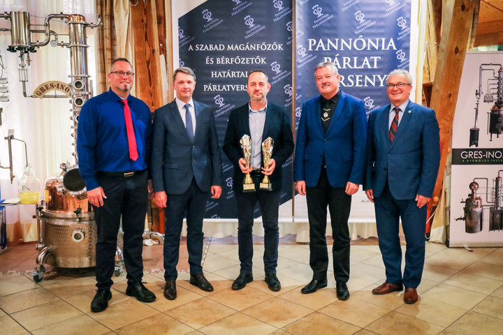 Fotó: Szakony Attila Idén ötödik alkalommal rendezték meg a Pannónia Párlatversenyt Sormáson
