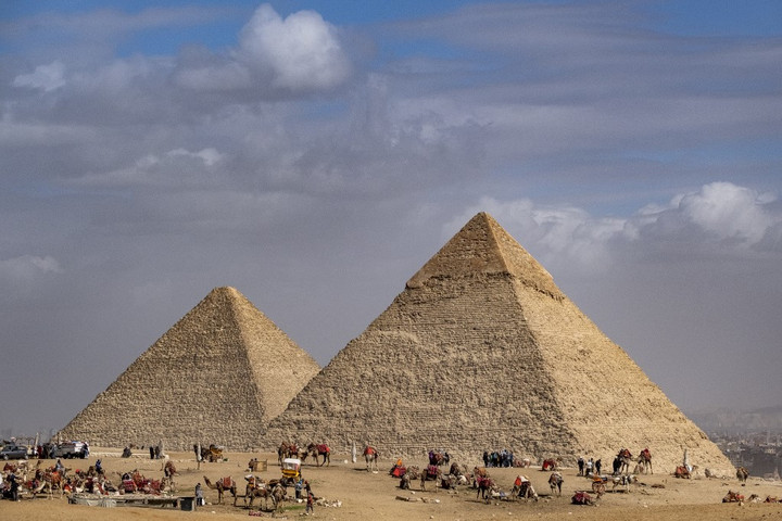 Levágott kezeket találtak egy egyiptomi palotában