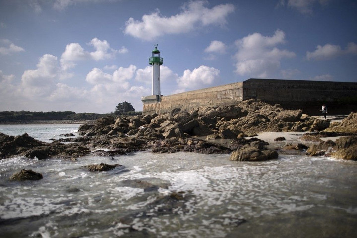 Ismét működik egy bretagne-i kikötőben Eiffel egyik felújított világítótornya