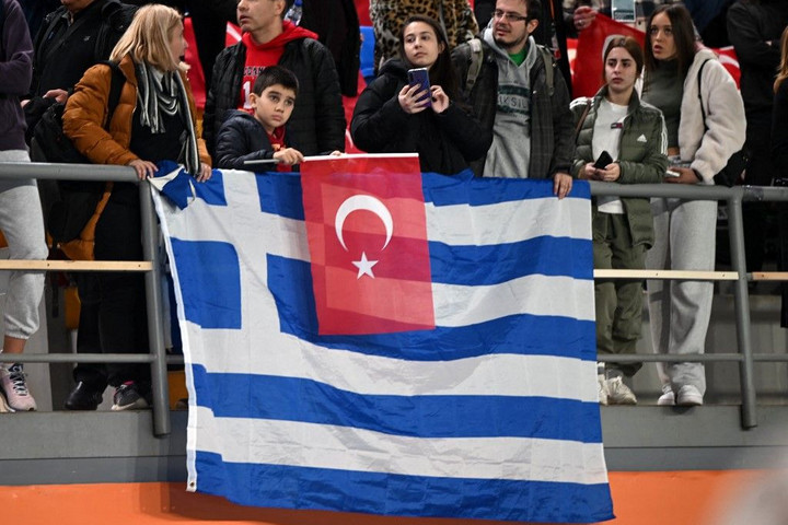 Fotó: AFP/Ozan Kose Törökországba utazik a görög bevándorlási és a védelmi miniszter