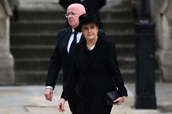 Őrizetbe vették Nicola Sturgeon volt skót miniszterelnök férjét