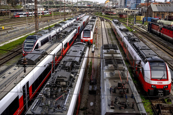 Tizenötezer voltos áramütés ért egy fiút Németországban