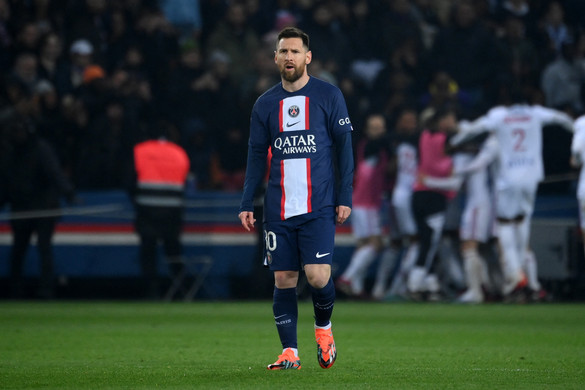 Messi távozik a PSG-től – vagy mégsem