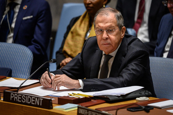 Lavrov: Kijev számára borúsan néz ki a jövő