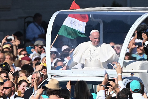 Jelentős forgalomkorlátozásokra kell számítani Ferenc pápa látogatása miatt