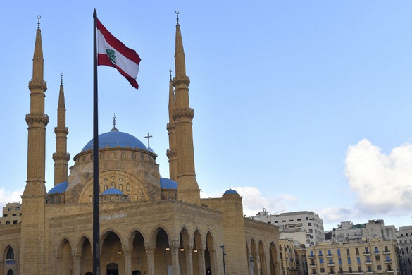 Libanon megkezdte egyes szíriai menekültek hazatoloncolását