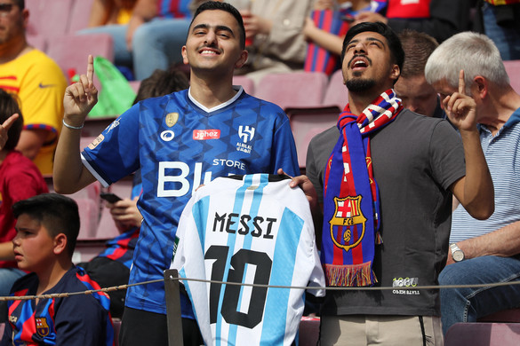 Az anyagiakon múlhat Lionel Messi visszatérése a Barcelonába