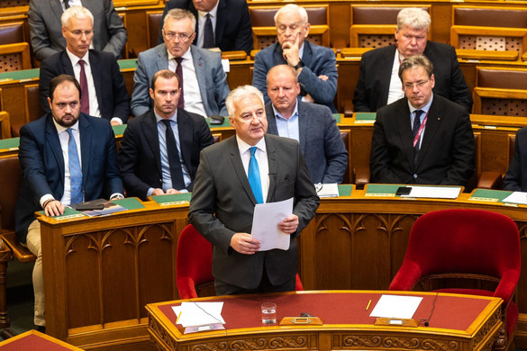 Semjén Zsolt: Minden jóérzésű ember számára fontos esemény egy pápalátogatás