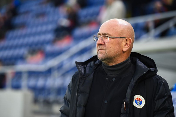 Kondás Elemérrel szerződést bontott a Vasas