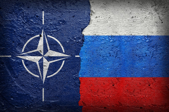Asia Times: Az amerikai politikának hallgatnia kellene a hadsereg intelmeire, különben a világ az atomháború küszöbén találhatja magát