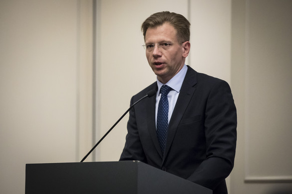 Államtitkár irányítja a Katonai Nemzetbiztonsági Szolgálatot