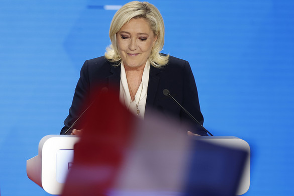 Le Pen: A Krím és Oroszország újraegyesüléséről szóló népszavazás legitim volt