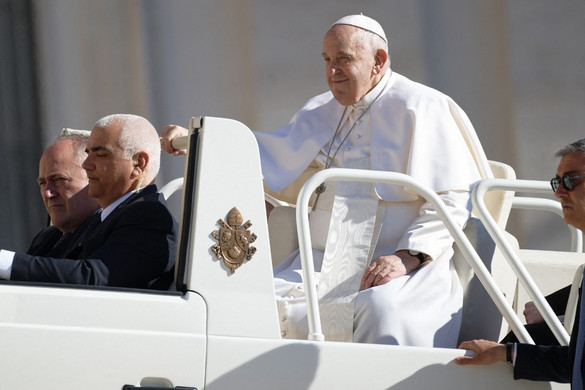 Elindult Ferenc pápa magyarországi apostoli látogatására
