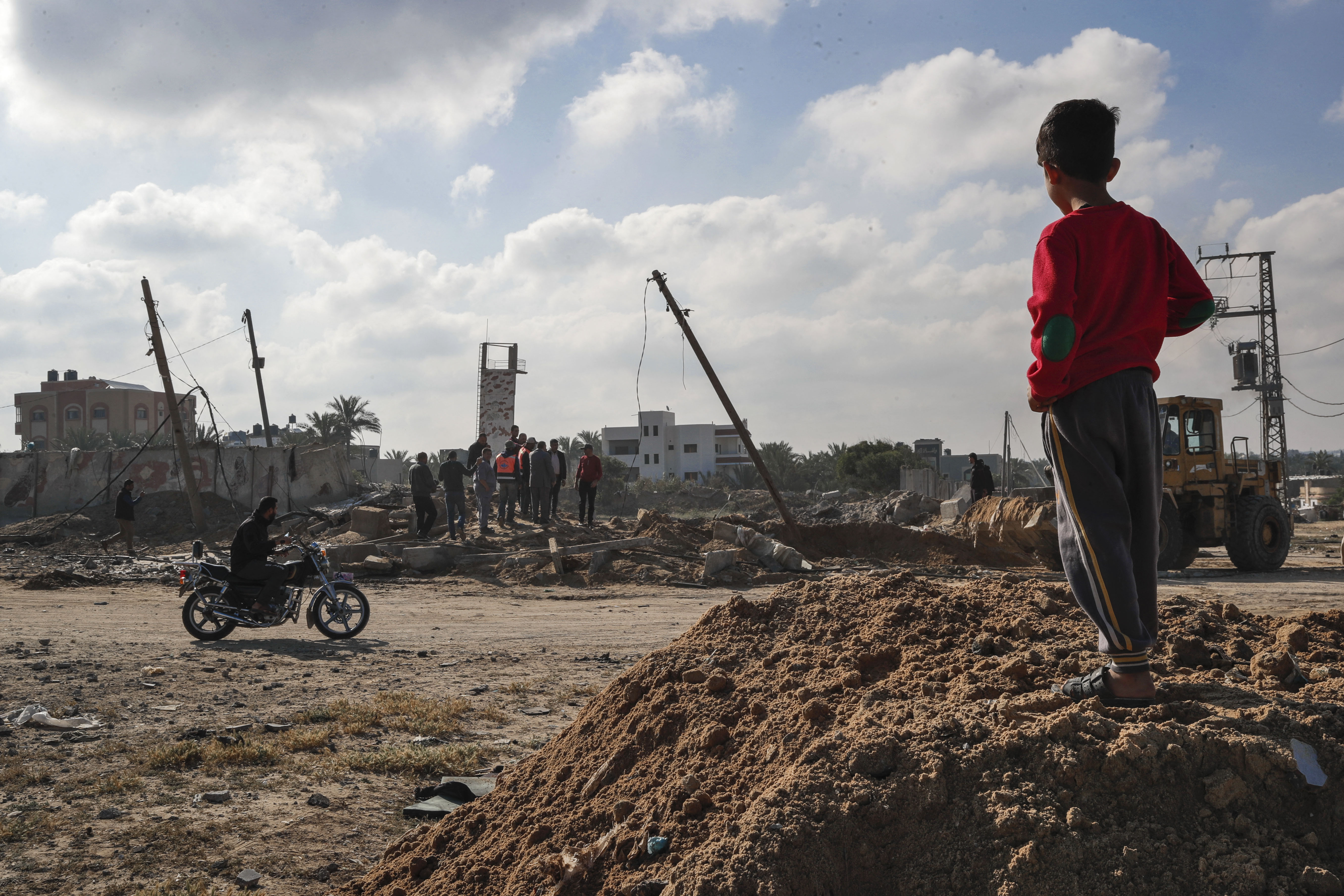 Fegyvernyugvás: az utolsó pillanatban ismét meghosszabbították a gázai tűzszünetet