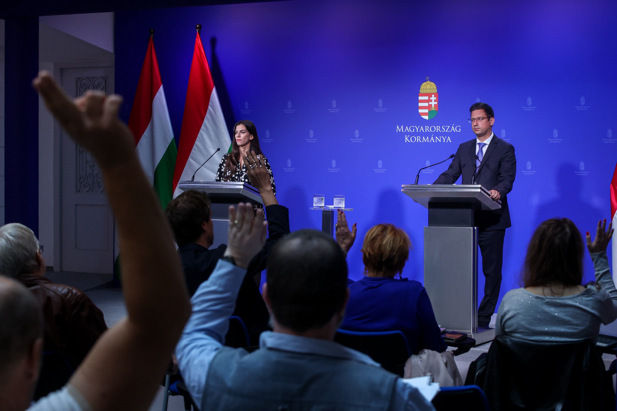 Rétvári Bence: nem szerencsés, ha az embercsempészek börtönbeli eltartását a magyar emberek fizetik
