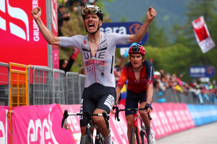 Giro d’Italia – A hegyi befutós szakaszon Almeida diadalmaskodott