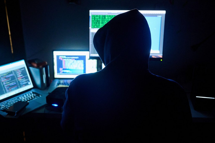 Fotó: Annette Riedl / dpa / dpa Picture-Alliance via AFP Kínai hekkerek kémkedhetnek az Egyesült Államok kiemelten fontos infrastrukturális létesítményei után