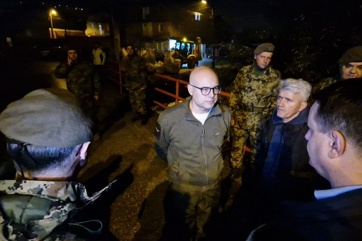 Fotó: AFP/Anadolu Agency/Anel Grbovic Szerb védelmi miniszter: Ha parancsot kap, a szerb hadsereg belép Koszovó területére