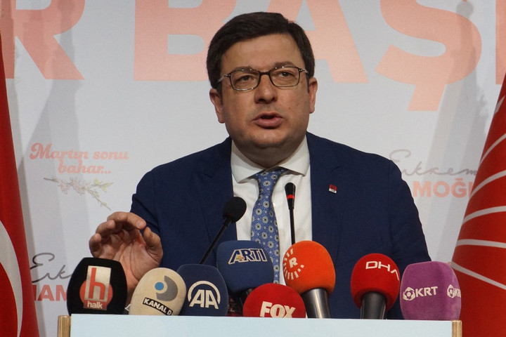 Fotó: Anadolu Agency via AFP/Anadolu Agency/Mehmet Eser A fő török ellenzéki párt több ezer szavazóhelyiség eredménye ellen fellebbezett