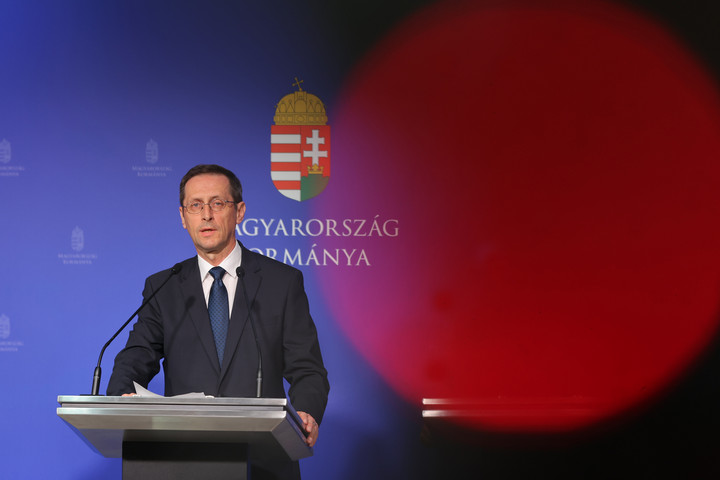 Fotó: MH-archív/Purger Tamás PM: A költségvetés rendkívüli kiadások mellett is biztosította a forrásokat a nyugdíjak és a családtámogatások védelméhez