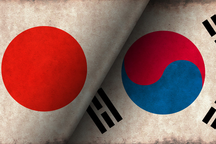 Japán és Dél-Korea vezetői a kétoldalú kapcsolatok erősítéséről tárgyaltak