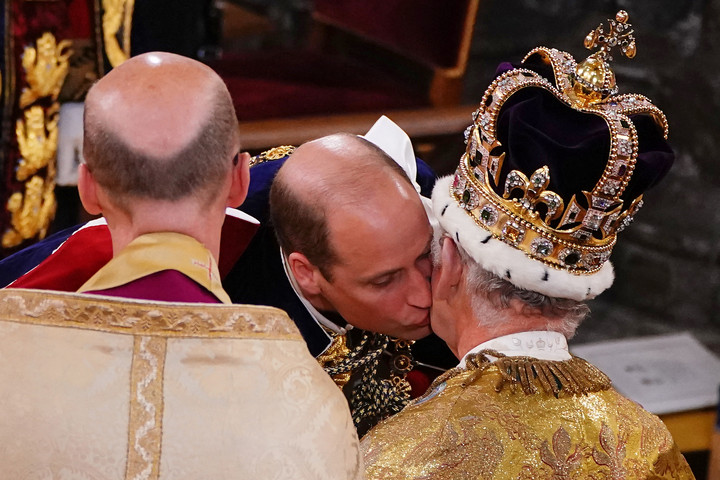 Ki a romantikusabb: Károly király vagy Vilmos herceg?