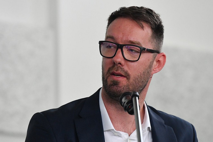 Fotó: Hunbasket.hu Egyhangú szavazással Báder Márton lett a kosárlabdázók új vezetője