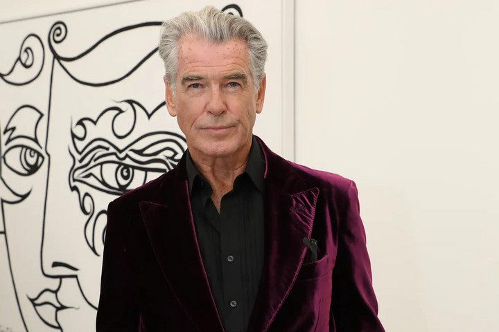 Fotó: Facebook/Pierce Brosnan Megnyílt Pierce Brosnan első önálló kiállítása