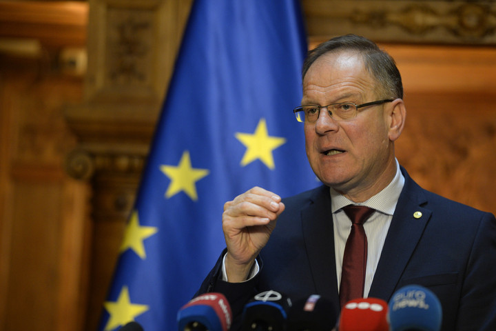 Fotó: MTI/Kovács Attila Navracsics Tibor: Tárgyszerű beszélgetést folytattunk az EP költségvetési ellenőrző bizottságának delegációjával