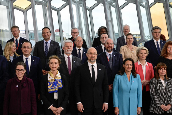 Az Európa Tanács tagországainak vezetői a háborús elszámoltatás és a demokrácia előmozdításának fontosságát sürgették