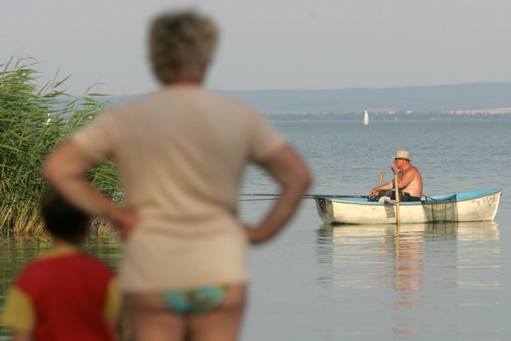 Röpködnek a százezres halvédelmi bírságok a Balatonnál