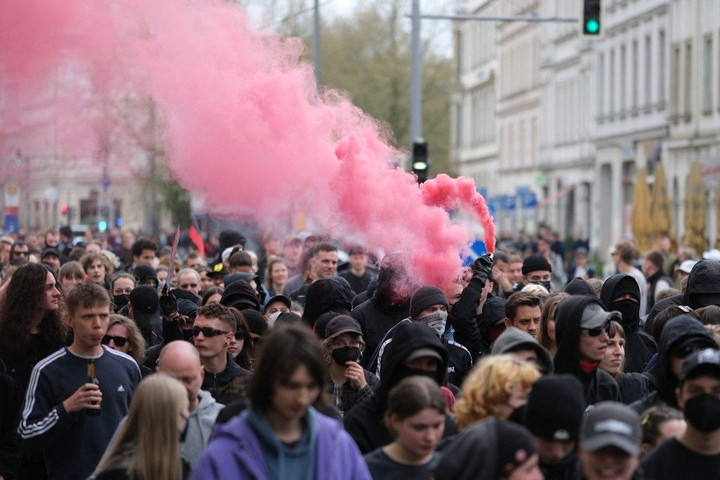 Németországban csaknem 300 ezren vettek részt a szakszervezetek május elsejei megmozdulásain