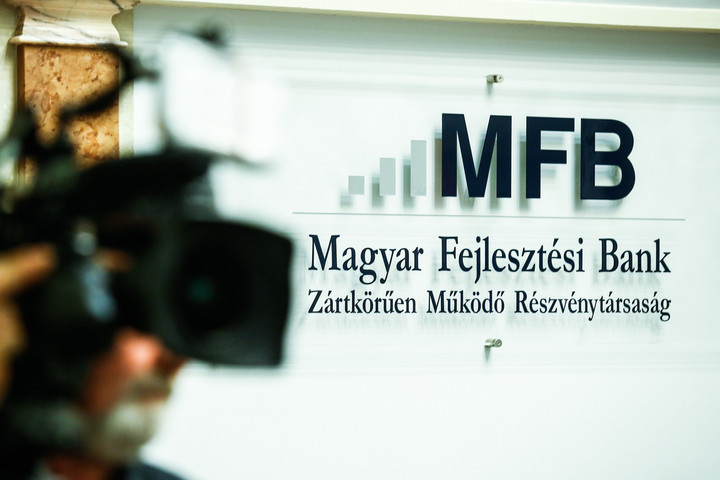 Fotó: MH archiv / Nagy Balázs A Magyar Fejlesztési Bank 1,125 milliárd dollárnyi forrást gyűjtött be