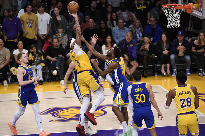 Fotó: Getty Images North America/Getty Images via AFP/Kevork Djansezian NBA: Kiesett a címvédő Golden State