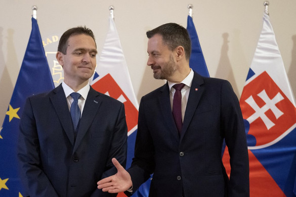 Nehéz fába vágta fejszéjét Szlovákia magyar miniszterelnöke