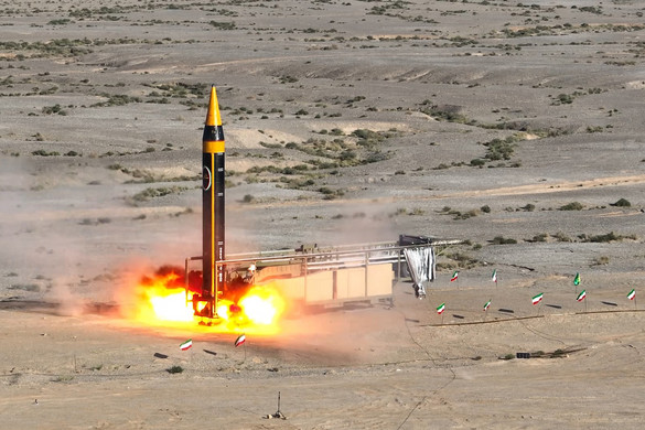 Irán bemutatta Horramsahr ballisztikus rakétájának egy új generációját