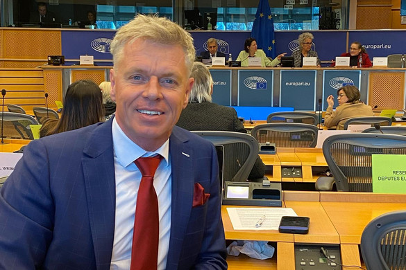 Holland EP-képviselő: Az Európai Unió egy végtelenül korrupt rendszerré vált