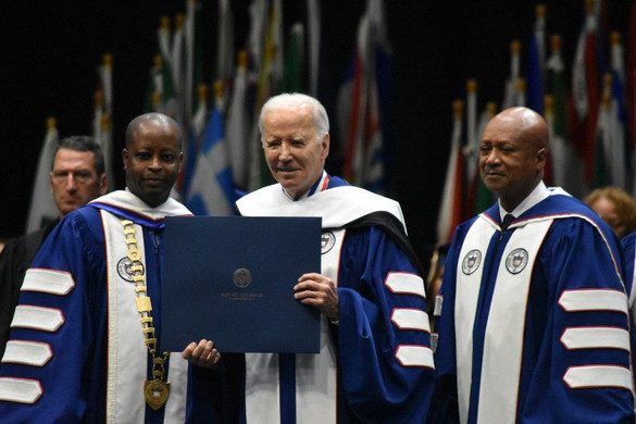 Joe Biden: A fehér felsőbbrendűség a legkomolyabb terrorfenyegetés