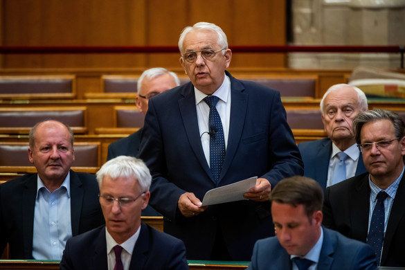 Újabb brüsszeli támadás Magyarország ellen