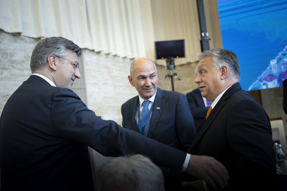 Orbán Viktor: Magyarország minden béketervet támogat